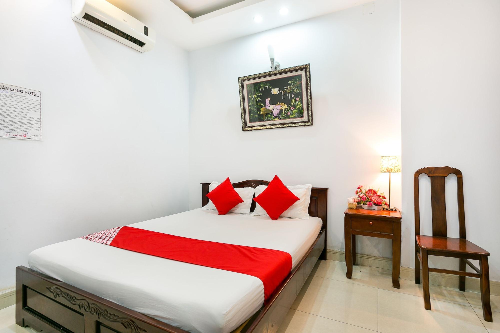 Oyo 130 Tuan Long Hotel مدينة هوشي منه المظهر الخارجي الصورة