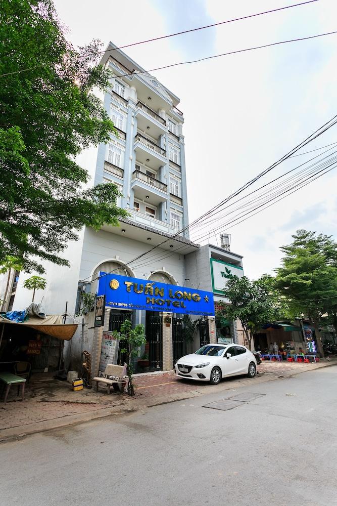 Oyo 130 Tuan Long Hotel مدينة هوشي منه المظهر الخارجي الصورة
