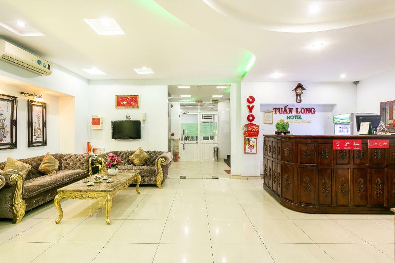 Oyo 130 Tuan Long Hotel مدينة هوشي منه المظهر الخارجي الصورة