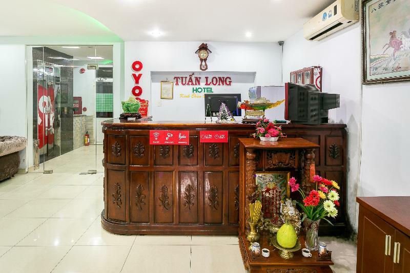 Oyo 130 Tuan Long Hotel مدينة هوشي منه المظهر الخارجي الصورة