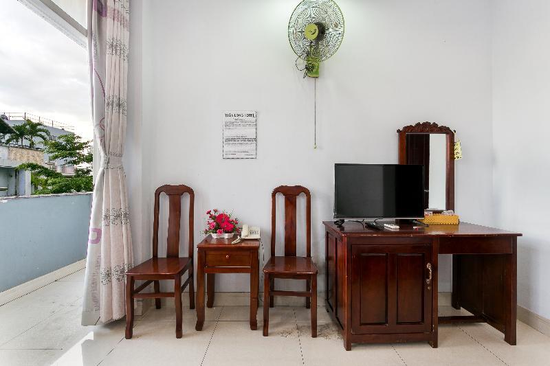 Oyo 130 Tuan Long Hotel مدينة هوشي منه المظهر الخارجي الصورة